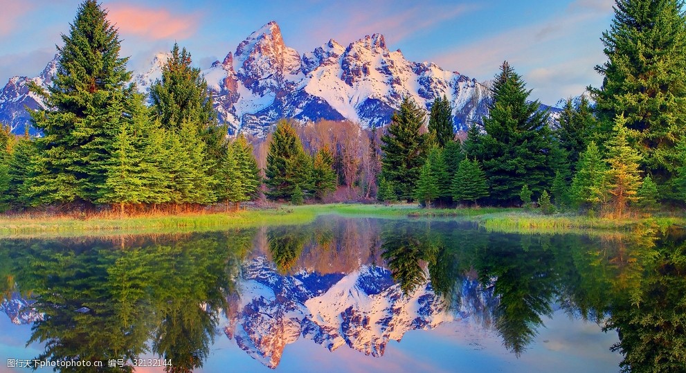 美丽的山水风光景色 美丽 山水 景色 森林 湖泊 湖水 树木      摄影