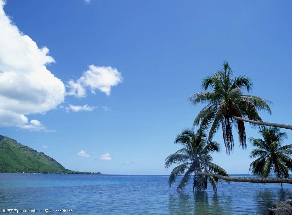 夏日清新海滨蓝天白云唯美风景