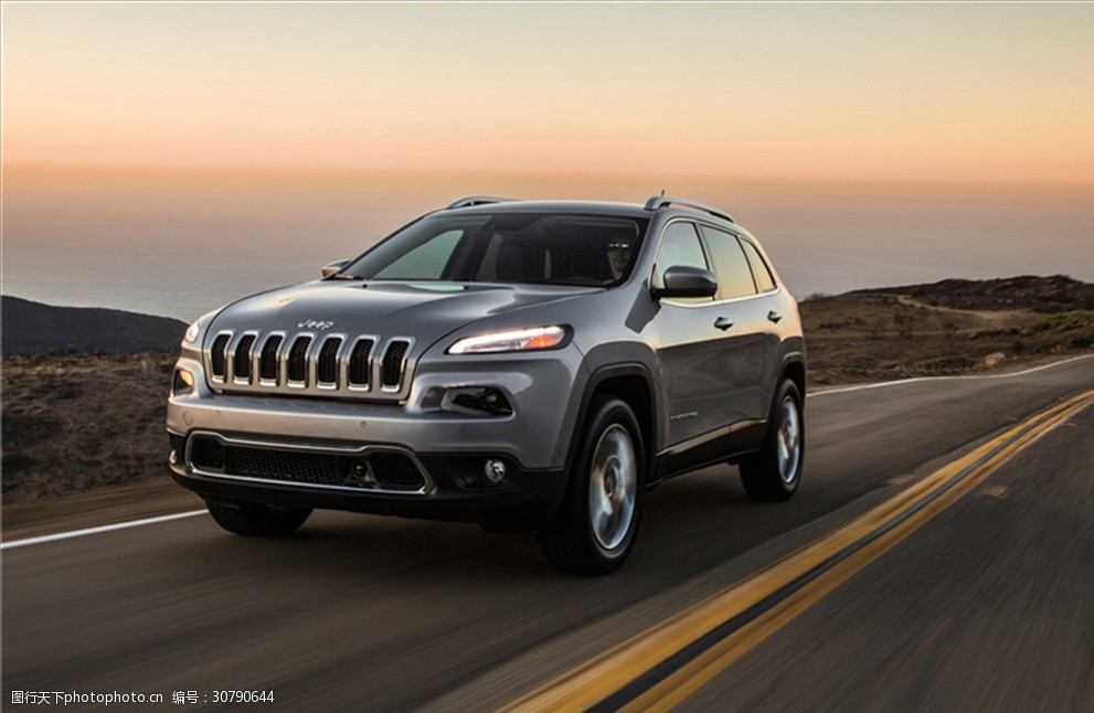 关键词:自由光美图 自由光风景图 自由光素材 汽车美图 汽车风景 摄影