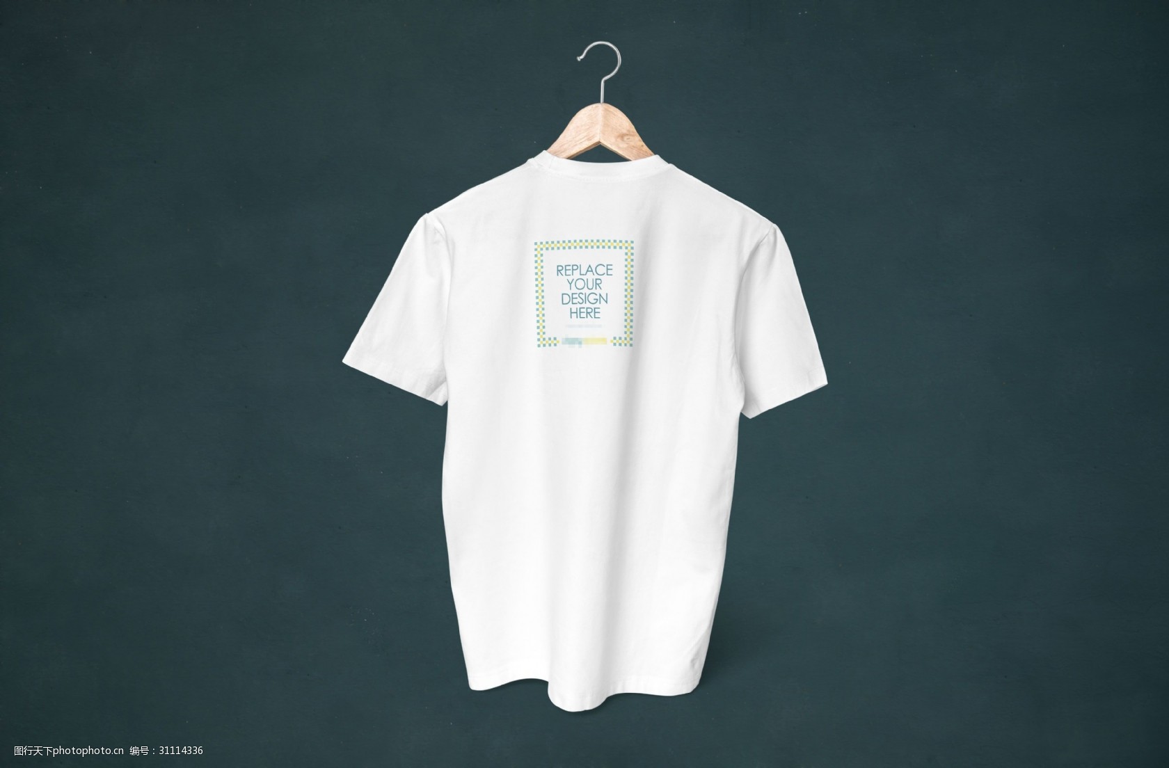 挂起的短袖t恤样机