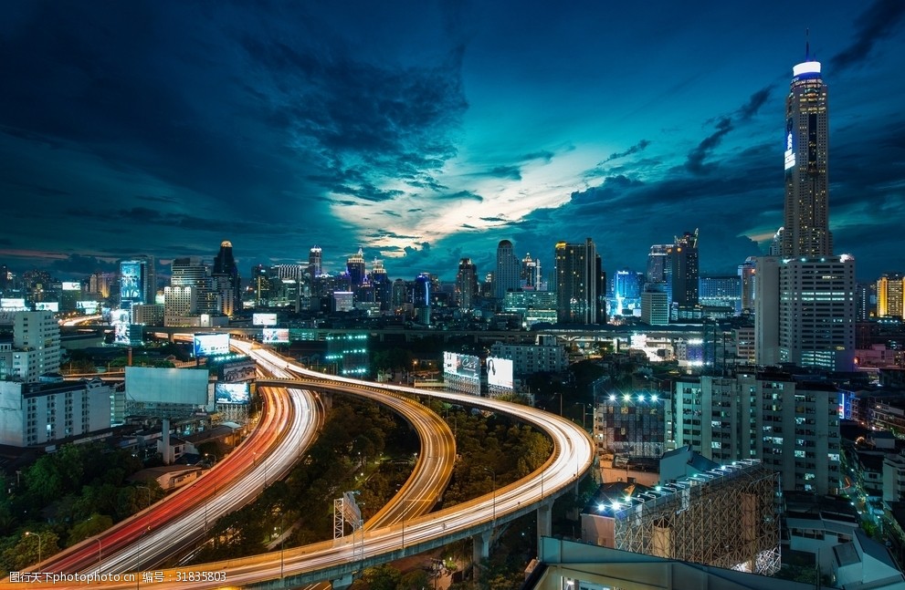 唯美城市高楼大厦高速路风景画