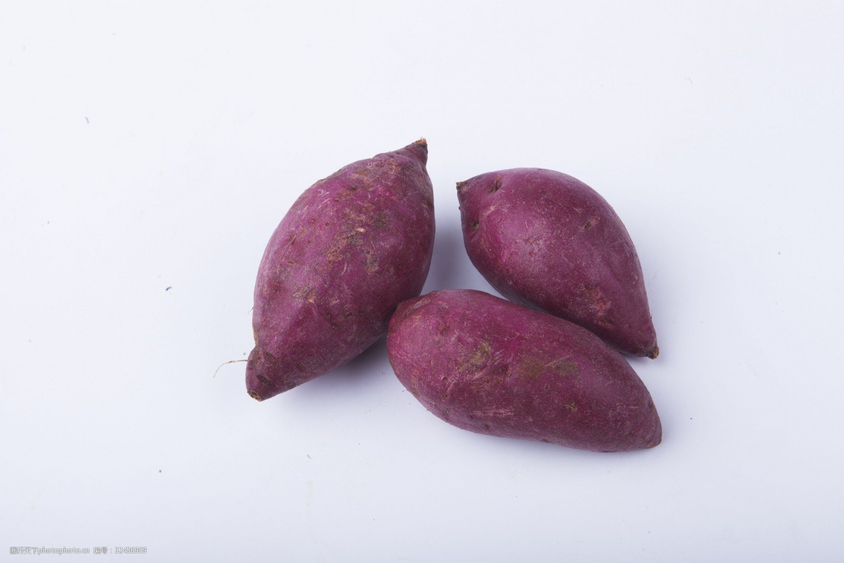 实物图摄影图营养丰富的紫薯2