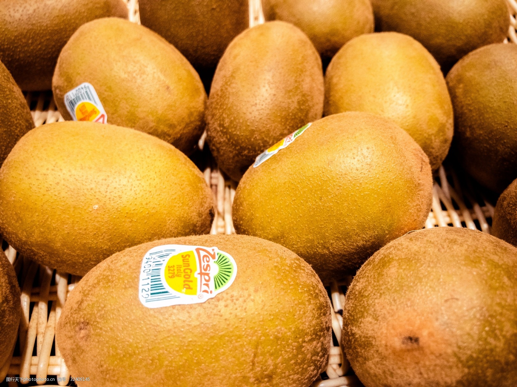 棕色 猕猴桃 健康 新鲜 毛茸茸 进口 新西兰 甜 水果 千库原创